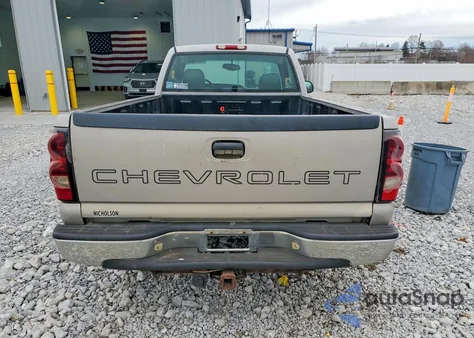 2004 Chevrolet Silverado C1500 из США, поврежденный, VIN 1GCEC14X44Z292229